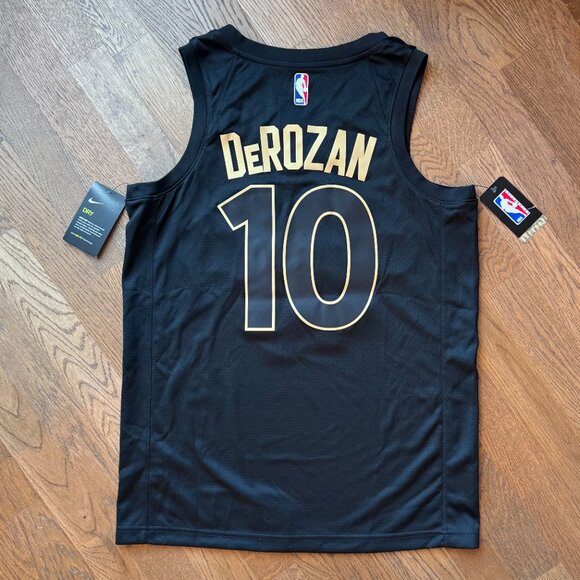 Toronto Raptors DeRozan Nike Jersey Mens Size 44 Black Gold NBA Basketball NWT - Picture 2 of 11